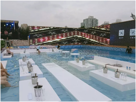 無氯游泳池系統(tǒng)，無氯游泳池，露天無氯游泳池