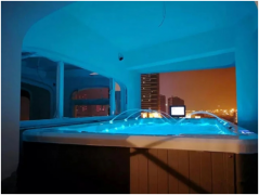 <b>無邊際泳池的優(yōu)勢(shì)太多，值得你帶回家！</b>