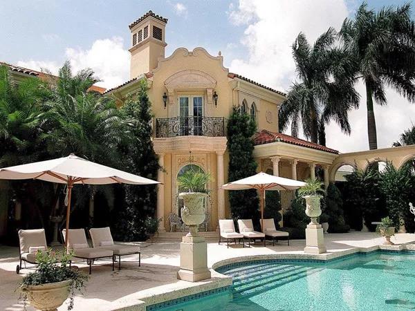 <b>別墅家庭小泳池怎樣才能凈化水質？</b>