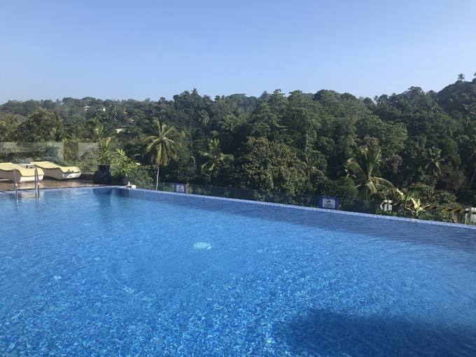 <b>游泳池的水如何處理，才能讓泳池水質(zhì)管理毫無壓力呢？</b>