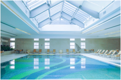 室內(nèi)恒溫泳池中的水溫多少度適合？