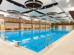 別墅室內(nèi)恒溫游泳池如何解決濕度問題？