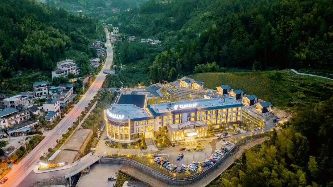 我“氧”你??！桂東的這家酒店開業(yè)后“泡湯計劃”又要開始了！