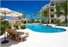 現(xiàn)代私人別墅游泳池安全新技術(shù)，安全與奢華并存！