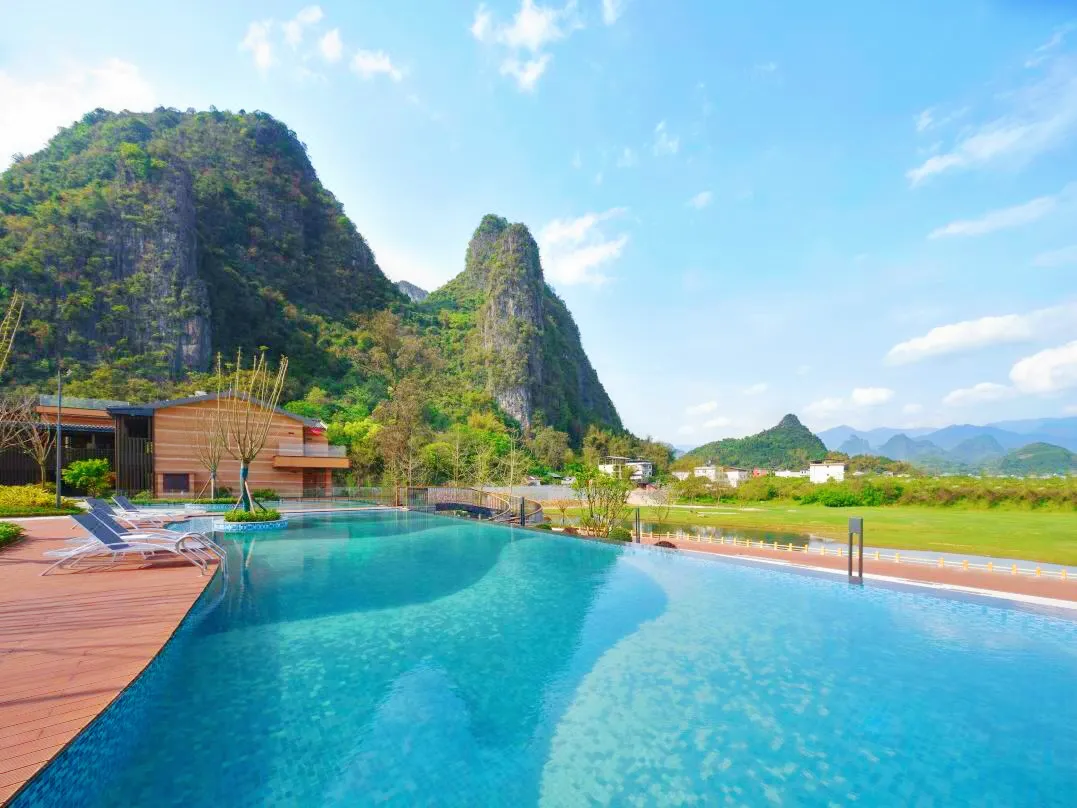 游泳池設(shè)備廠家哪家好？一站式解決你的泳池建造難題！