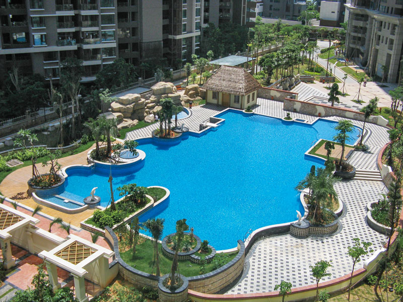 游泳池化學(xué)物質(zhì)殘留的處理方式？