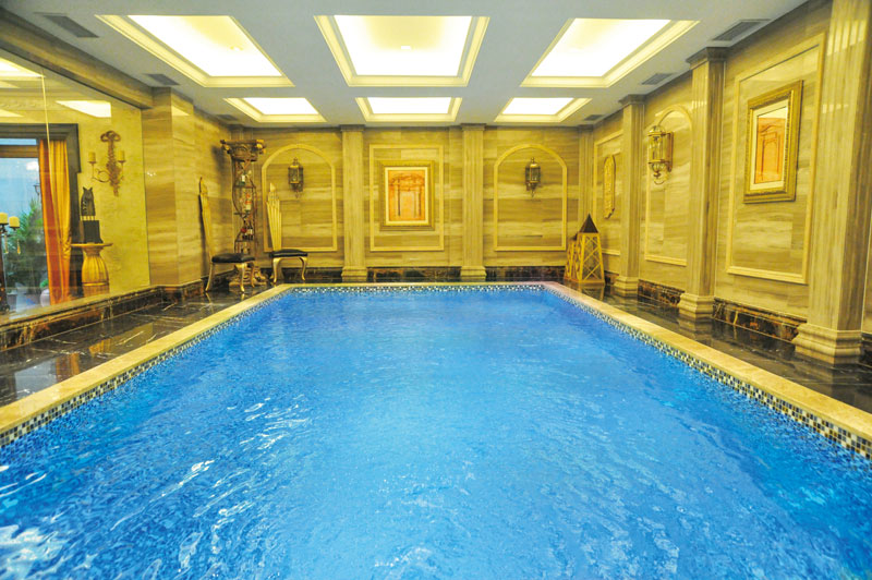 <b>為什么專業(yè)室內(nèi)游泳館都必裝恒溫恒濕系統(tǒng)？5 大核心作用一文說(shuō)透！</b>