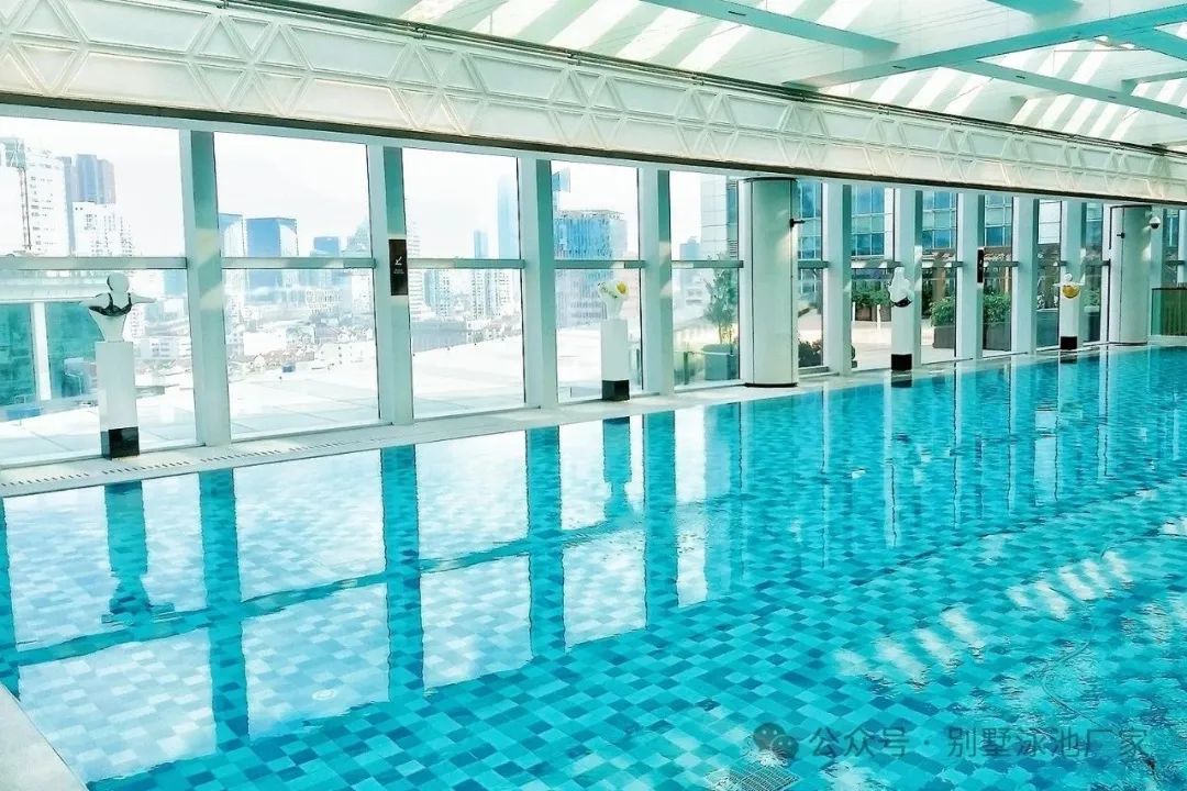 室內(nèi)游泳池加熱設(shè)備怎么選？看完這篇就懂了！